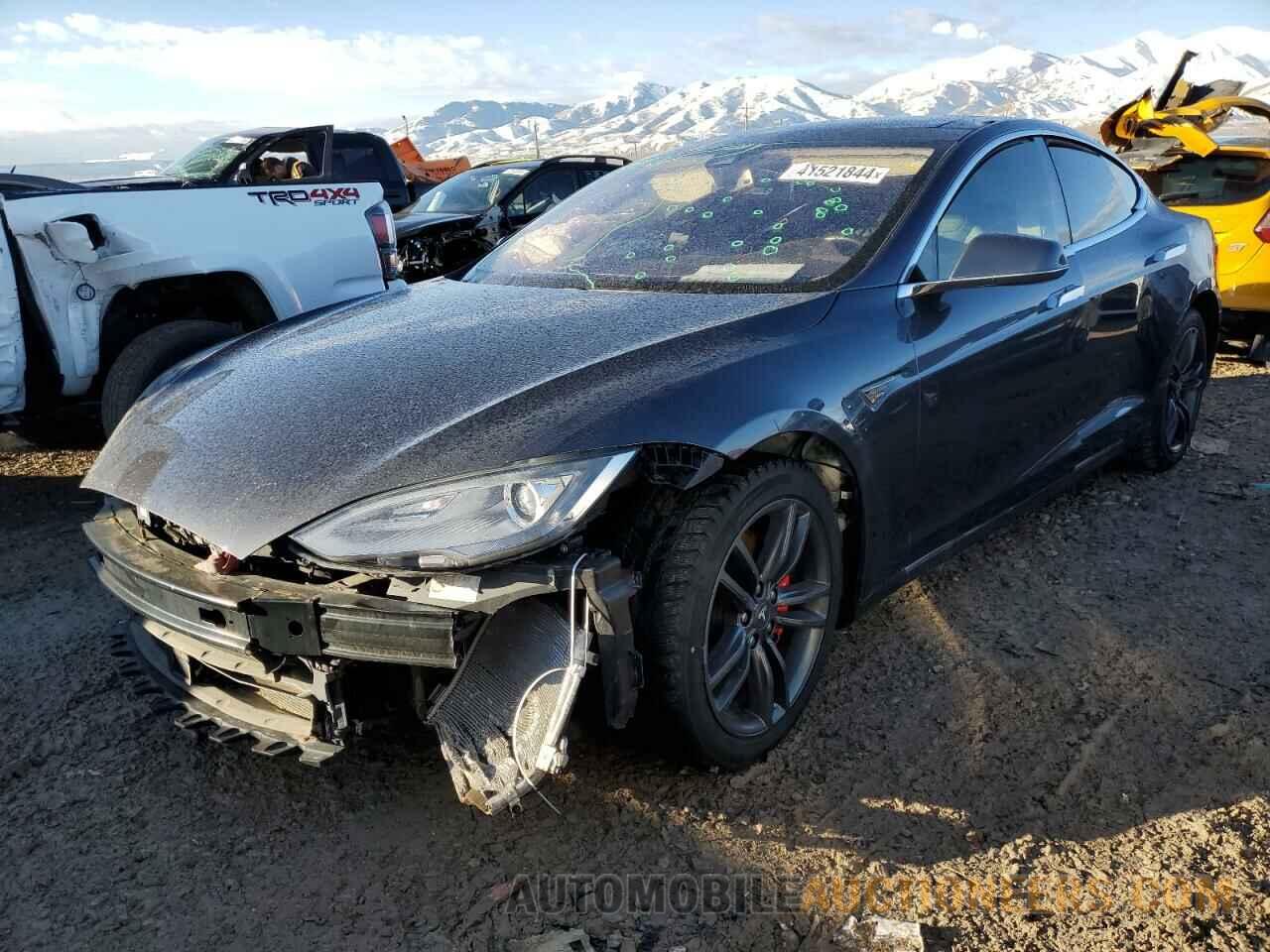 5YJSA1H2XFFP72971 TESLA MODEL S 2015