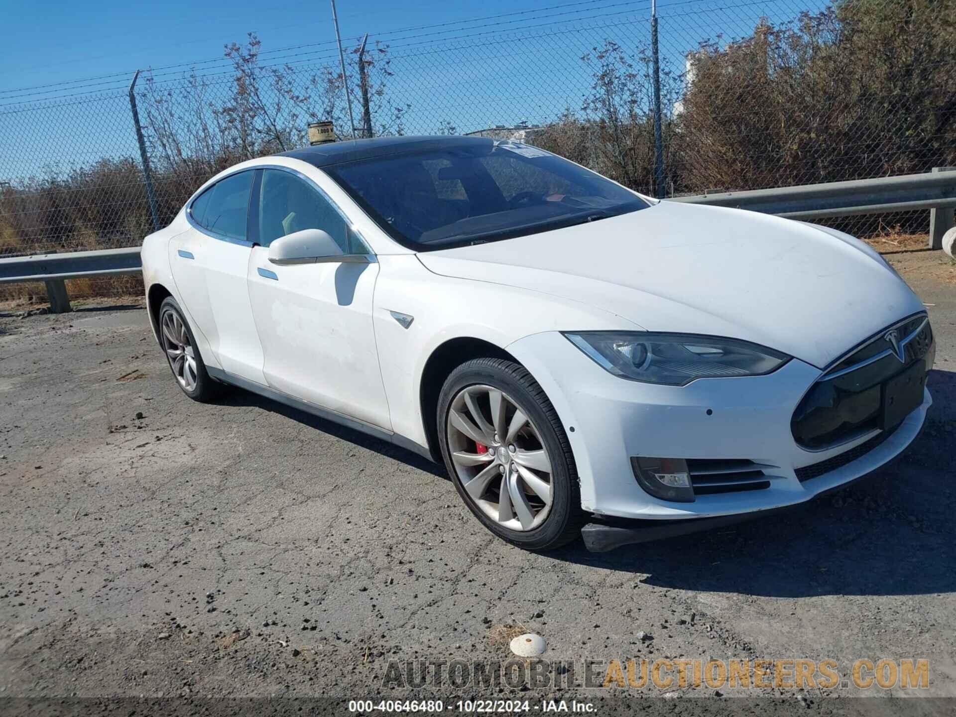 5YJSA1H2XFFP73523 TESLA MODEL S 2015