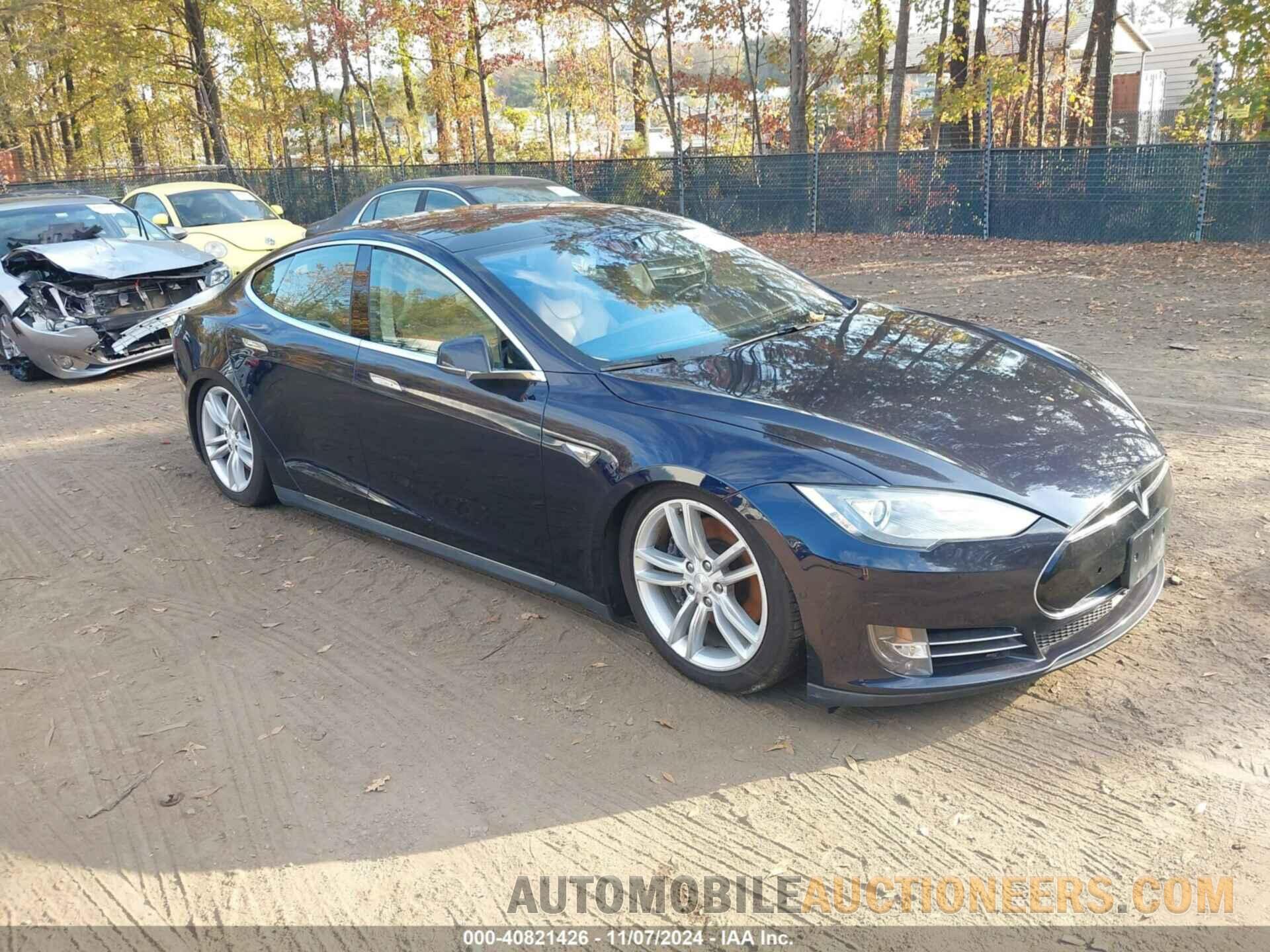 5YJSA1H2XFFP74722 TESLA MODEL S 2015