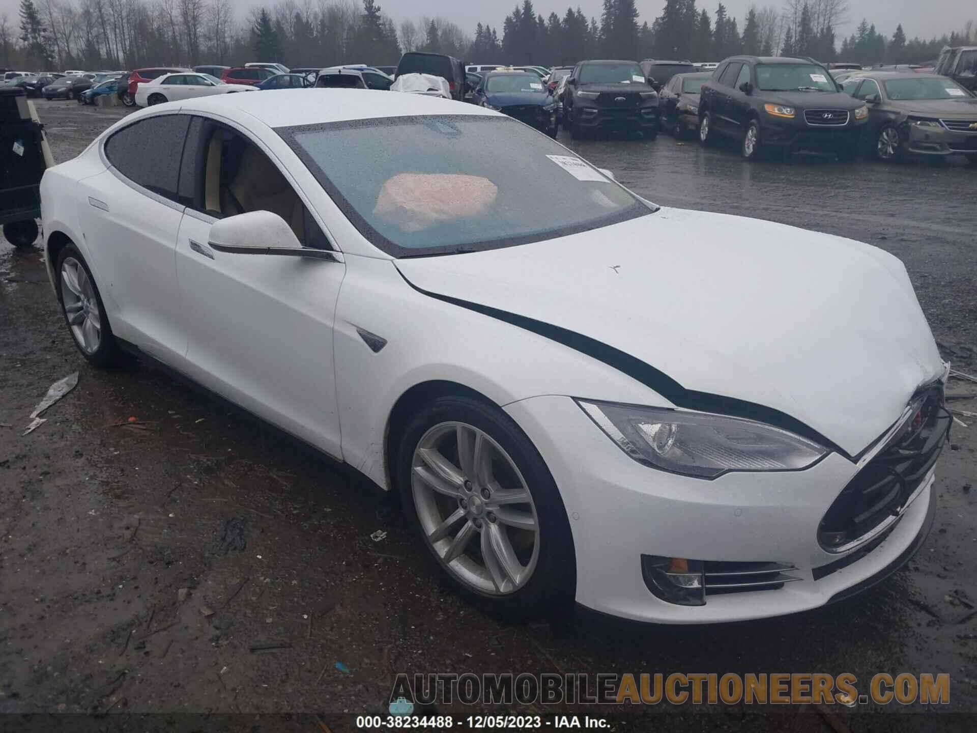 5YJSA1H40FF084348 TESLA MODEL S 2015