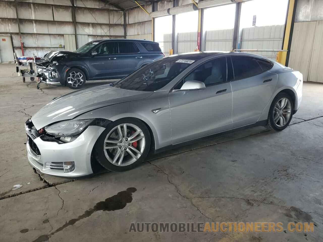 5YJSA1H42FF085971 TESLA MODEL S 2015