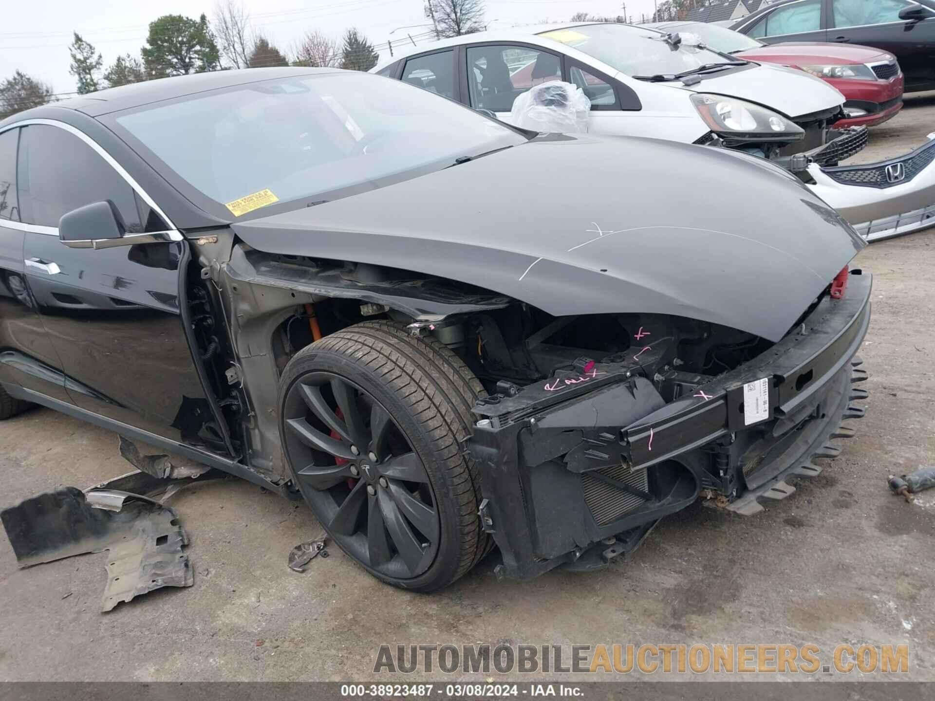 5YJSA1H43FF081928 TESLA MODEL S 2015