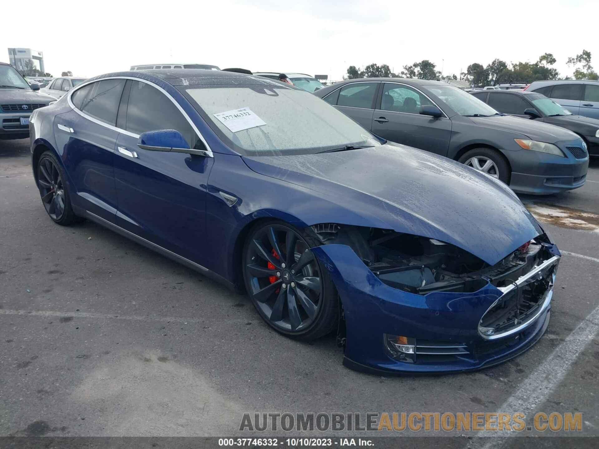 5YJSA1H43FF086384 TESLA MODEL S 2015