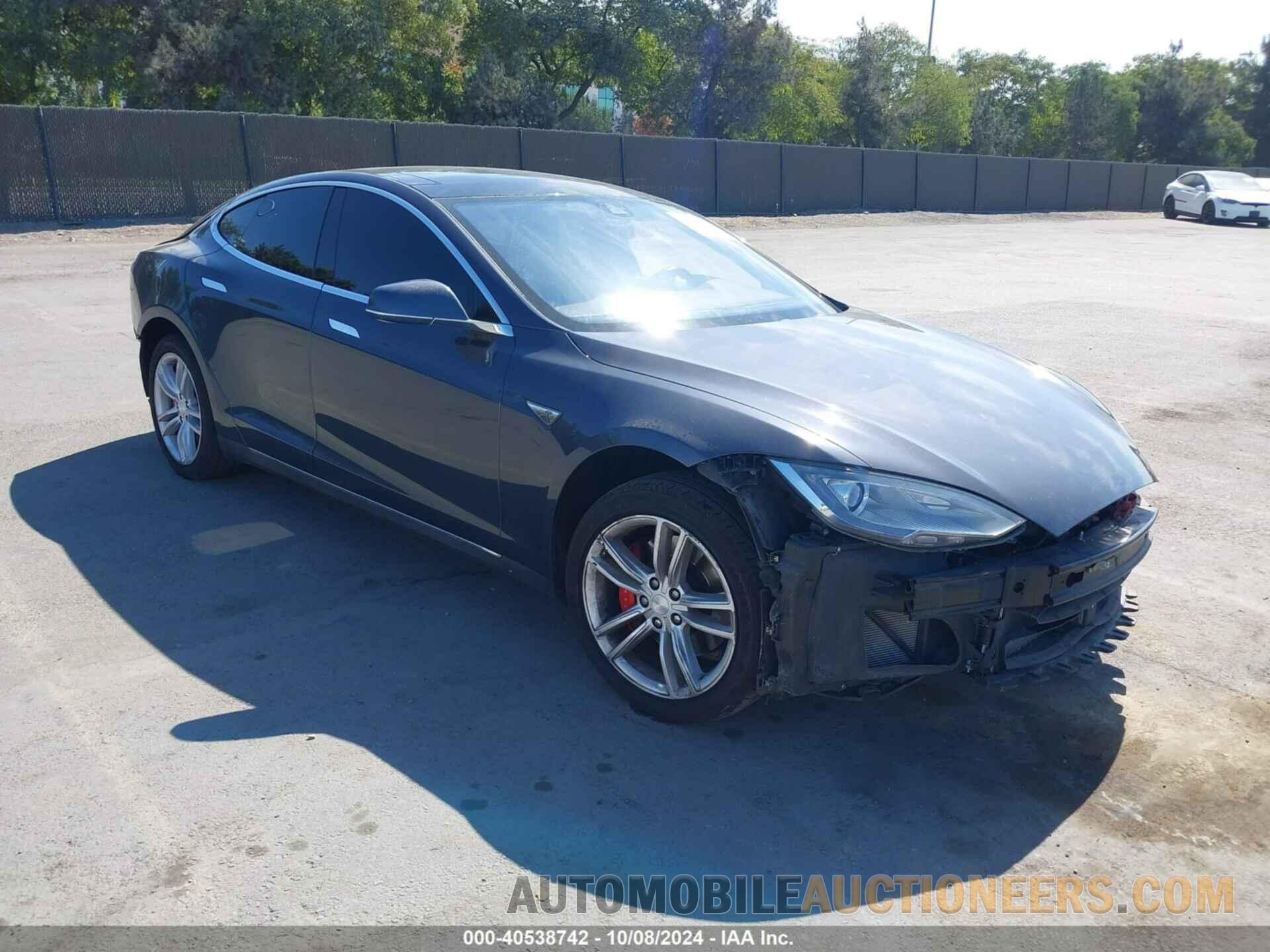 5YJSA1H44FF082134 TESLA MODEL S 2015