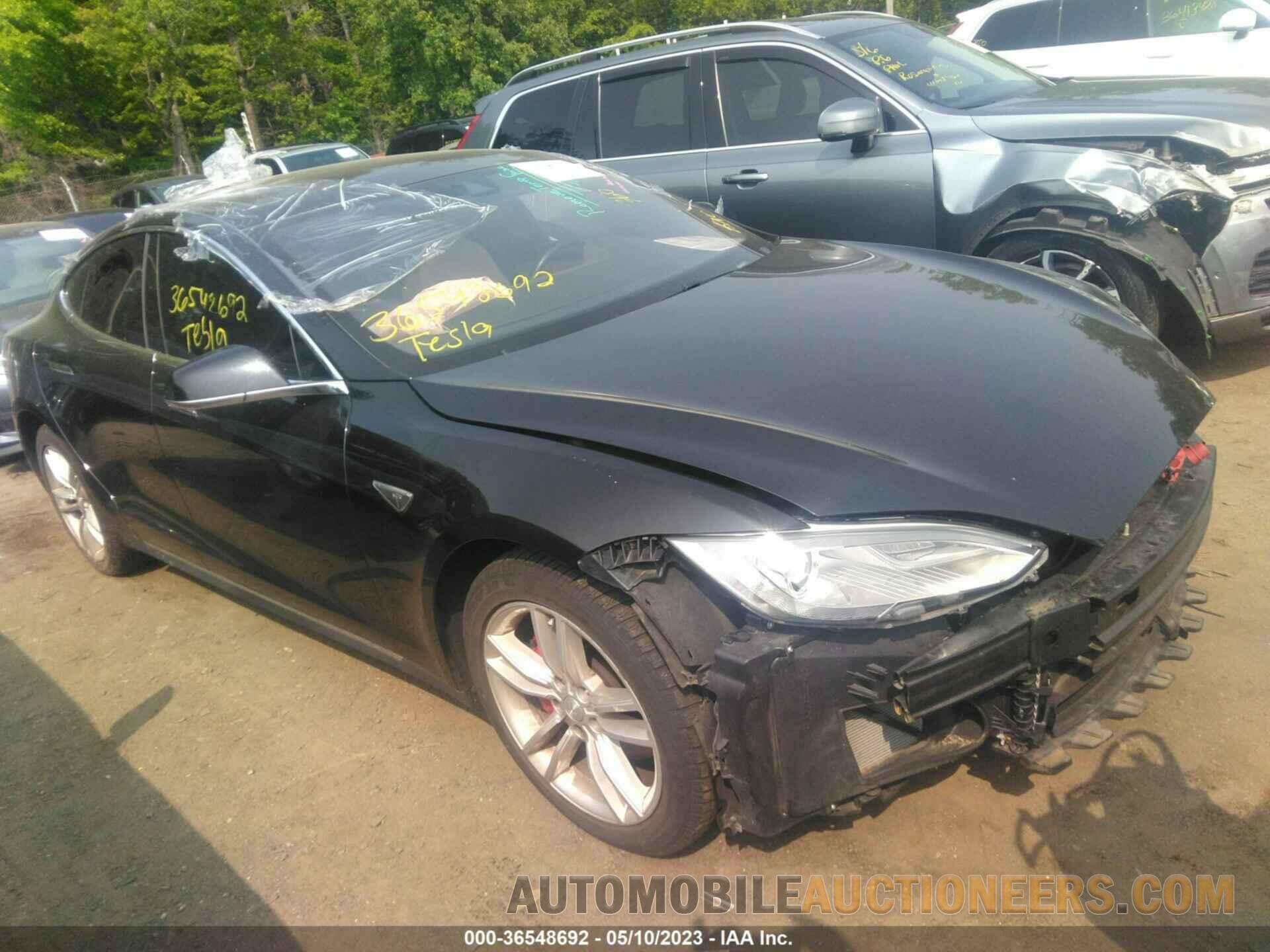 5YJSA1H45FF093952 TESLA MODEL S 2015