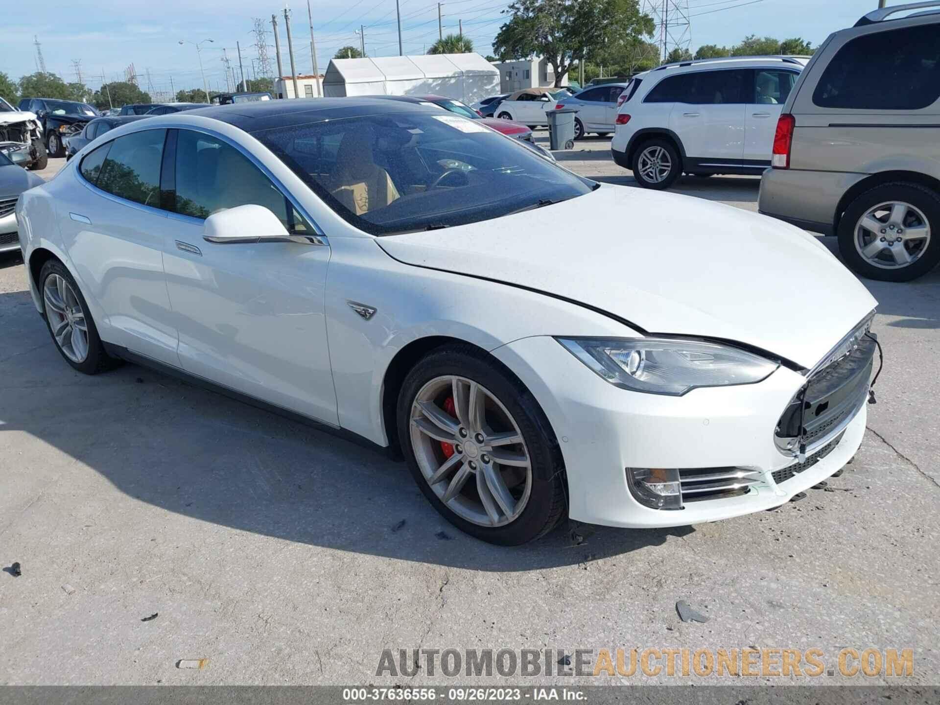 5YJSA1H45FF098729 TESLA MODEL S 2015