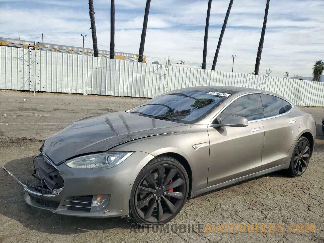 5YJSA1H47FF093998 TESLA MODEL S 2015