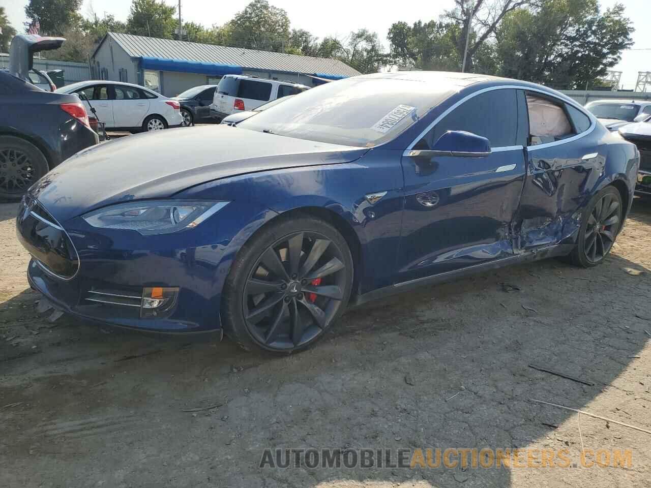 5YJSA1H48FF089992 TESLA MODEL S 2015