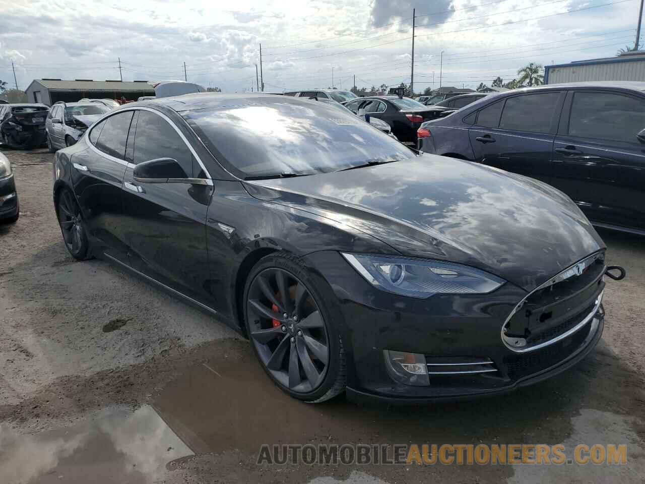 5YJSA1H49FF085398 TESLA MODEL S 2015