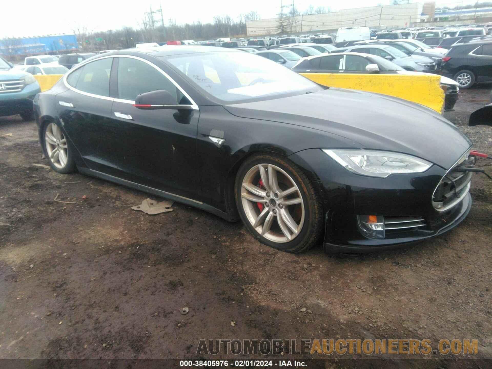 5YJSA1H4XFF084700 TESLA MODEL S 2015