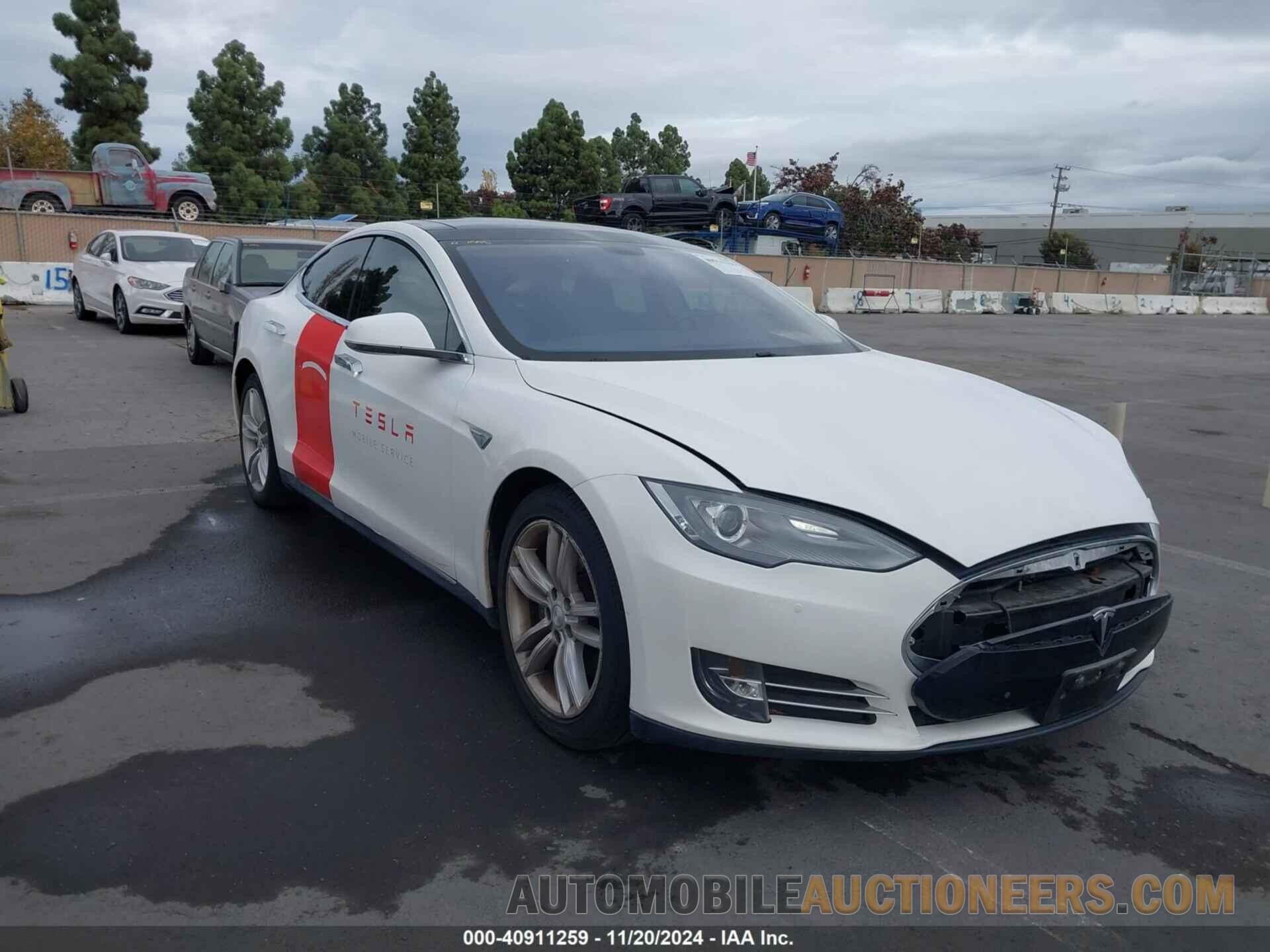 5YJSA1S11EFP41087 TESLA MODEL S 2014