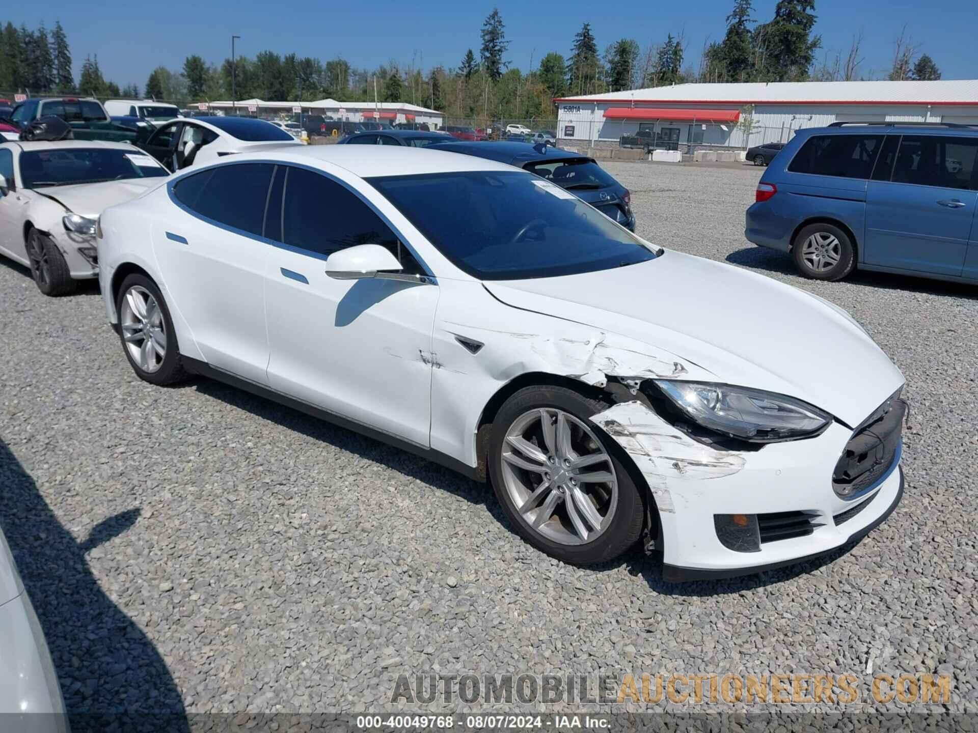 5YJSA1S11FF099083 TESLA MODEL S 2015