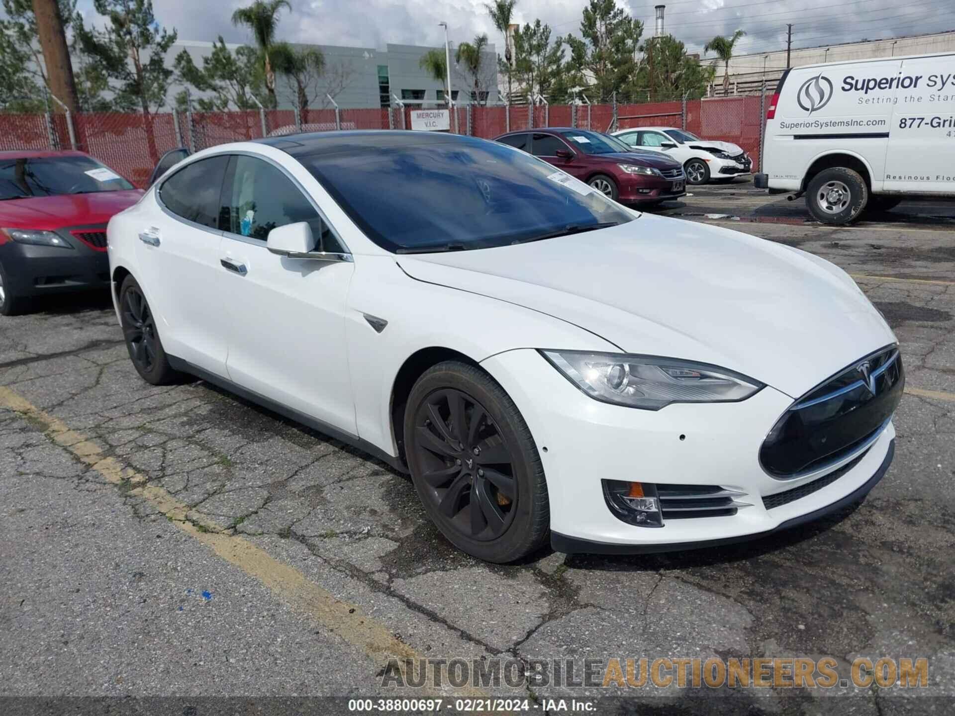 5YJSA1S11FFP74804 TESLA MODEL S 2015