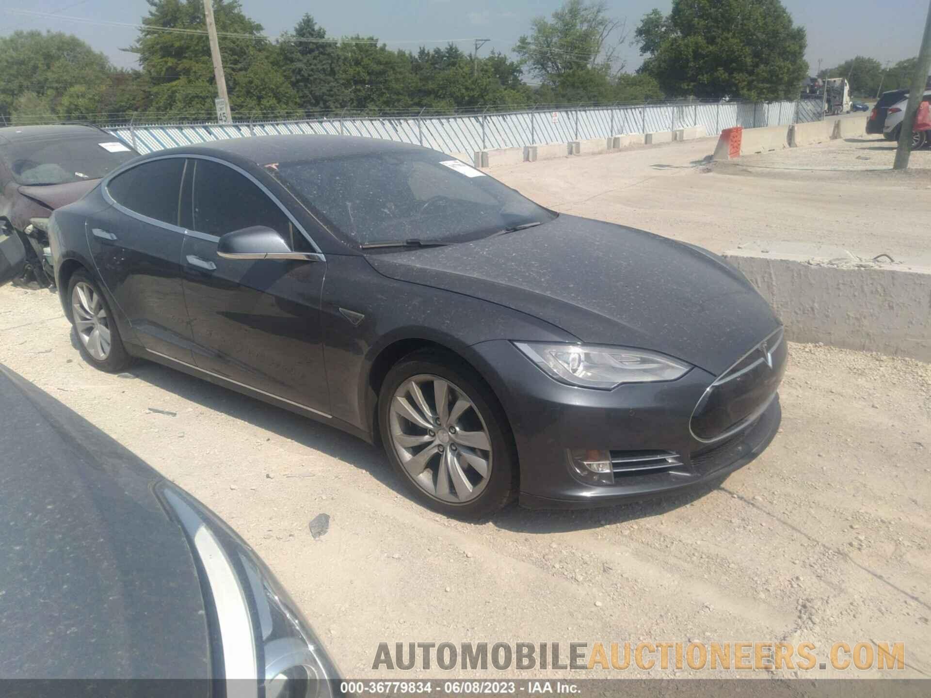 5YJSA1S12FF080588 TESLA MODEL S 2015