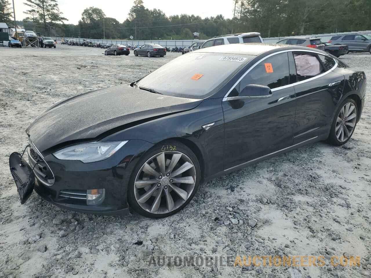 5YJSA1S18FFP68885 TESLA MODEL S 2015