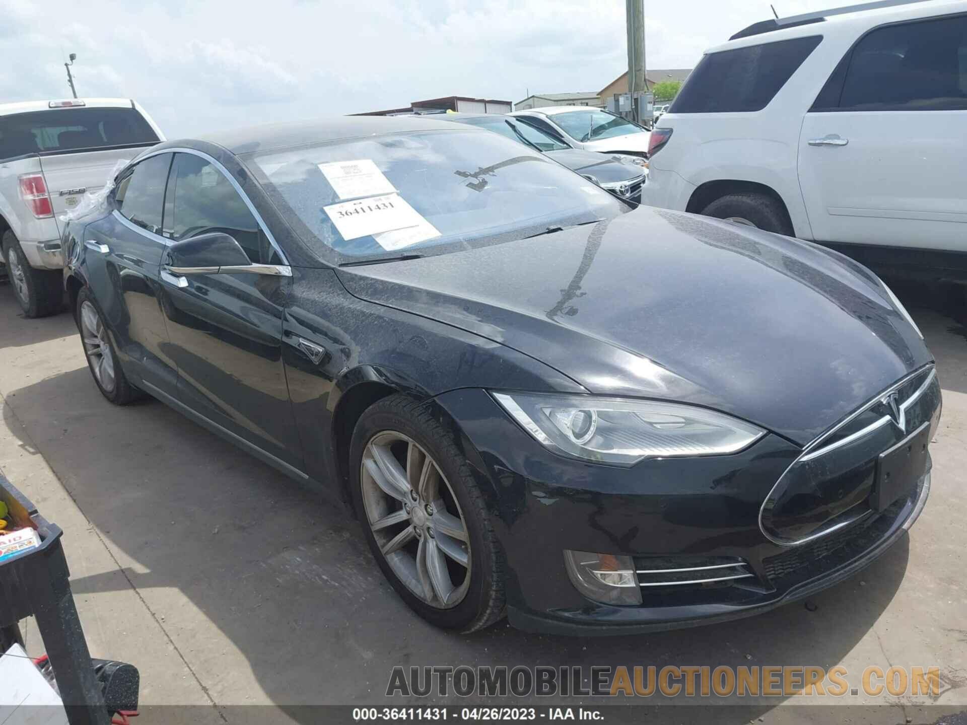 5YJSA1S18FFP73519 TESLA MODEL S 2015