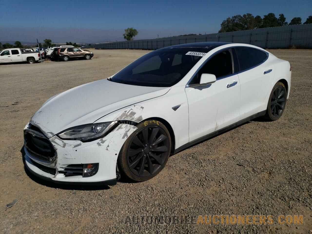 5YJSA1S18FFP78929 TESLA MODEL S 2015