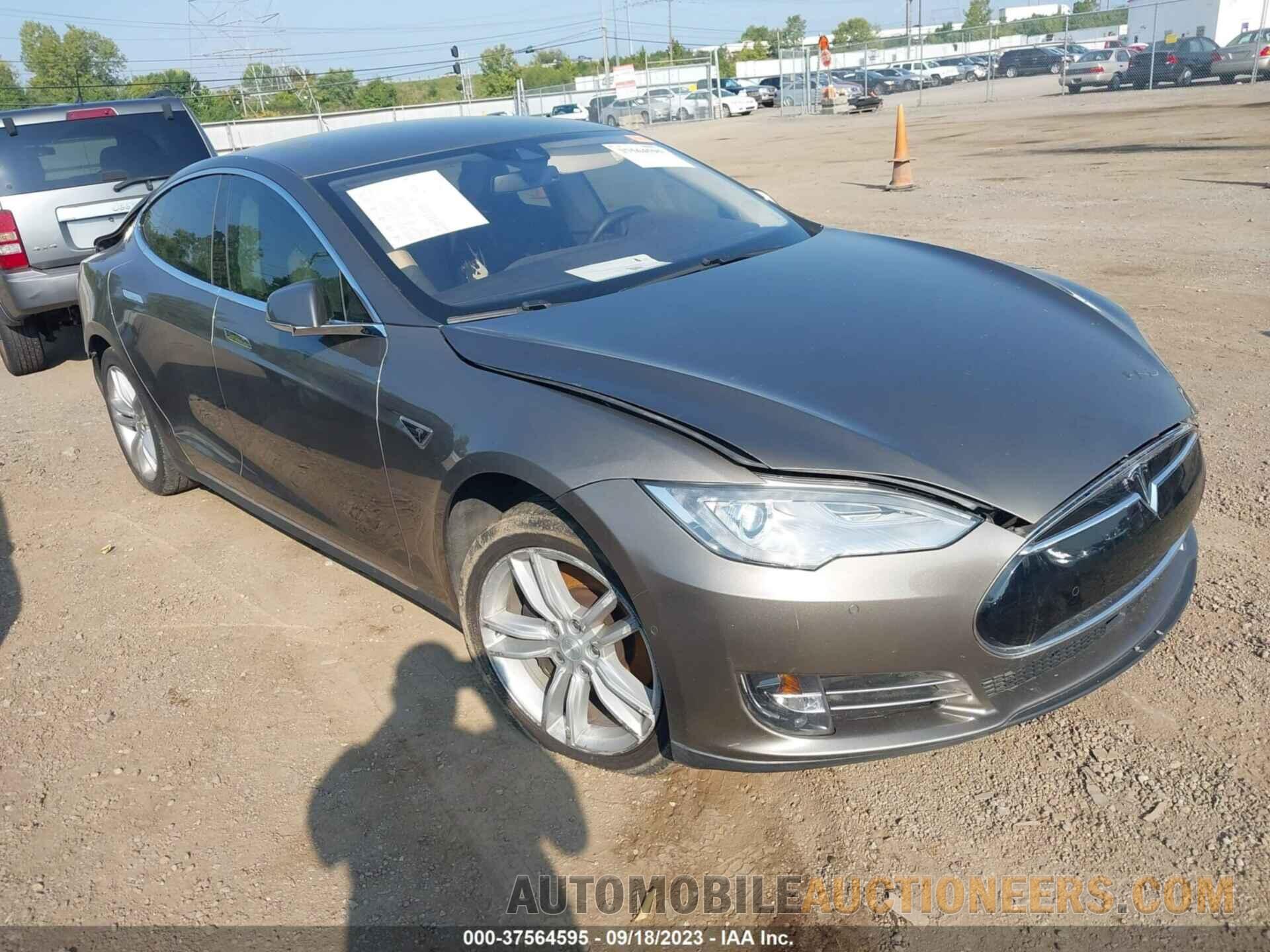 5YJSA1S20FF096779 TESLA MODEL S 2015