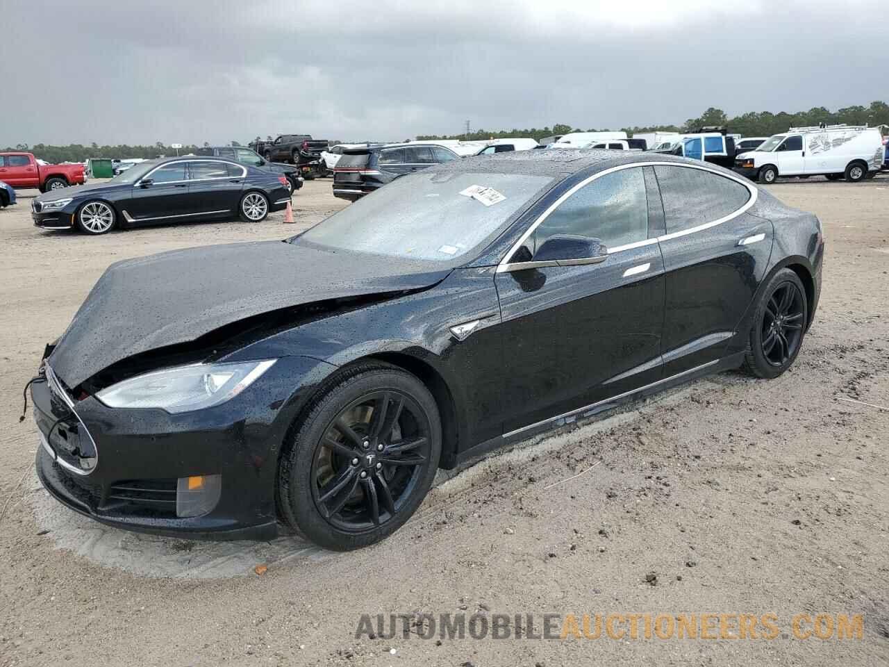 5YJSA1S21FF090683 TESLA MODEL S 2015