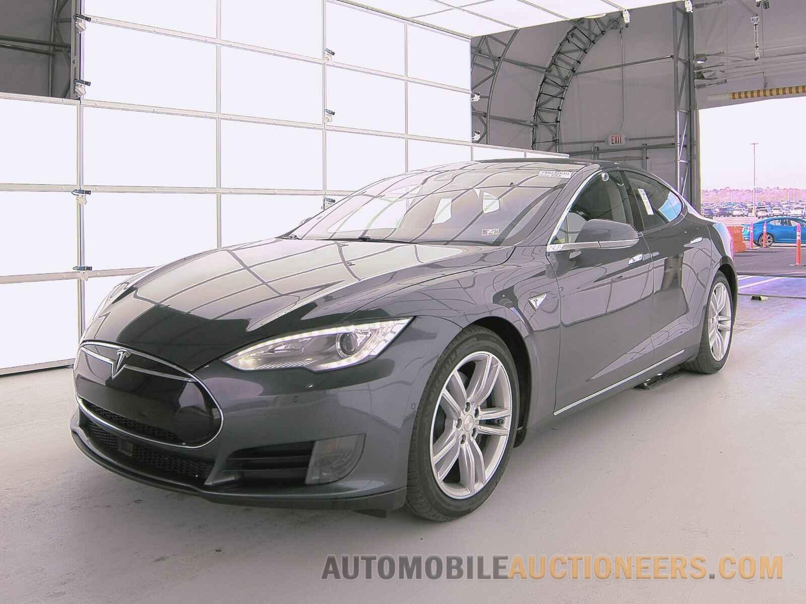 5YJSA1S24FF090712 Tesla Model S 2015