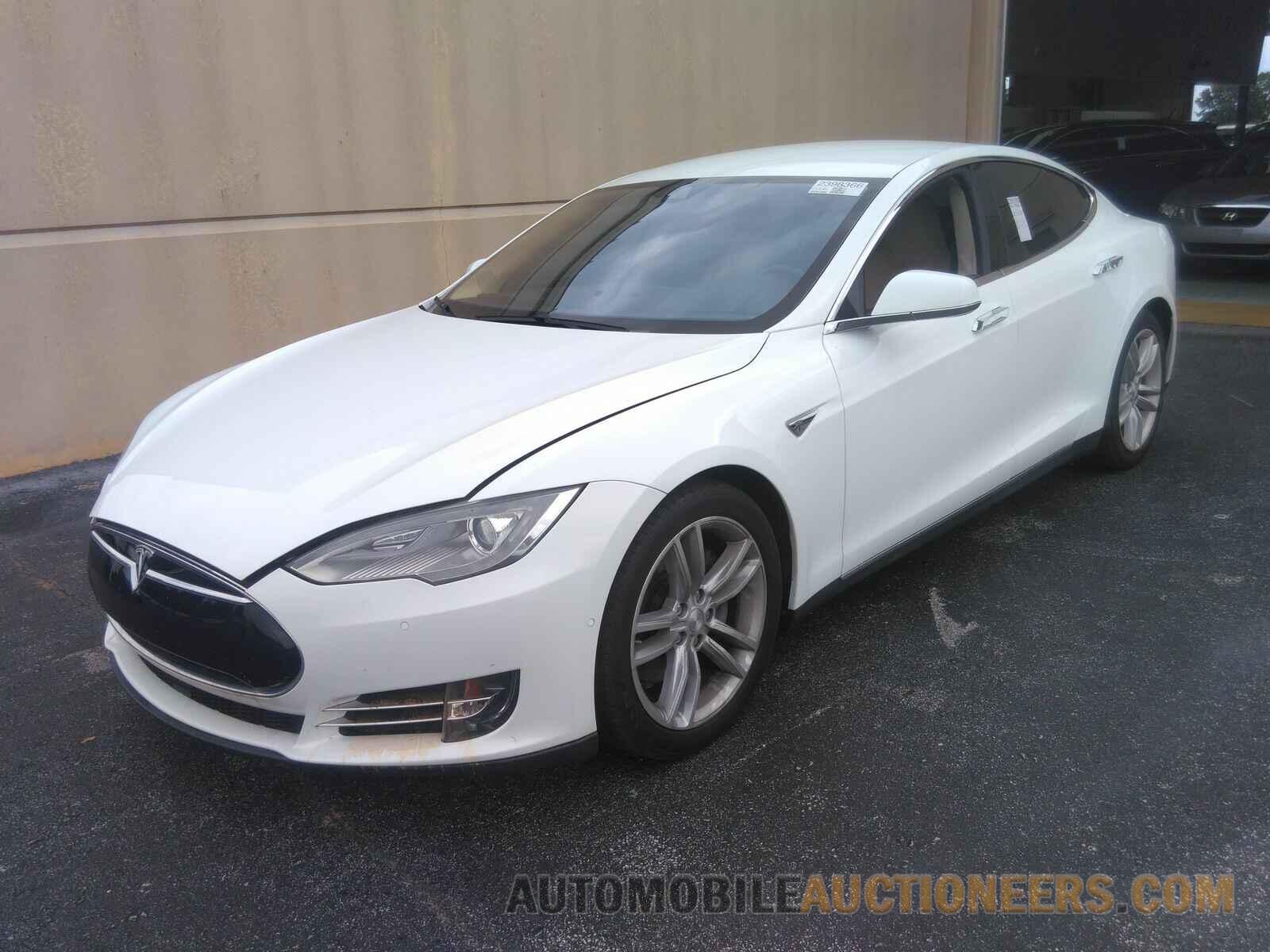 5YJSA1S24FF095232 Tesla Model S 2015