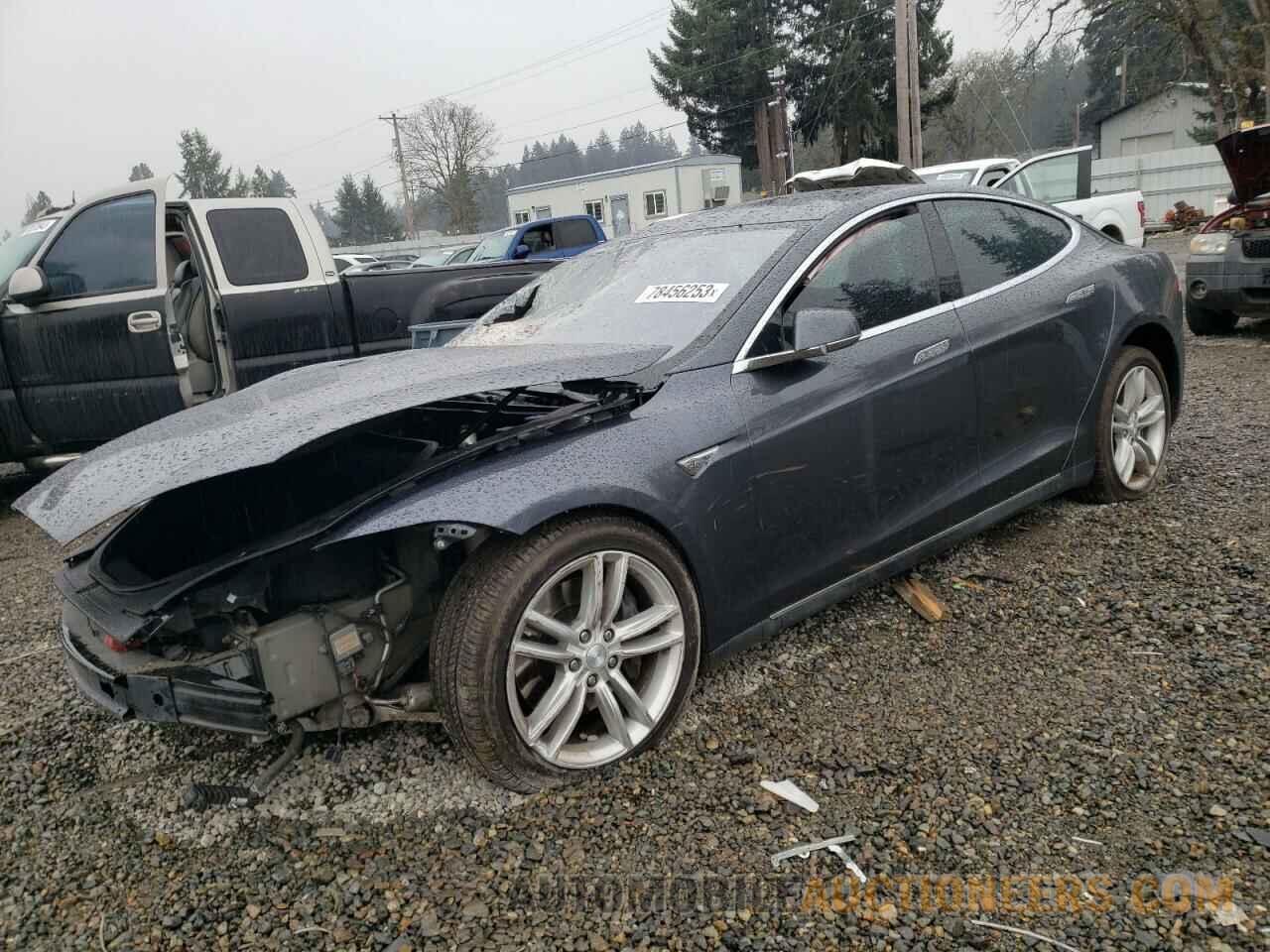 5YJSA1S24FF099796 TESLA MODEL S 2015