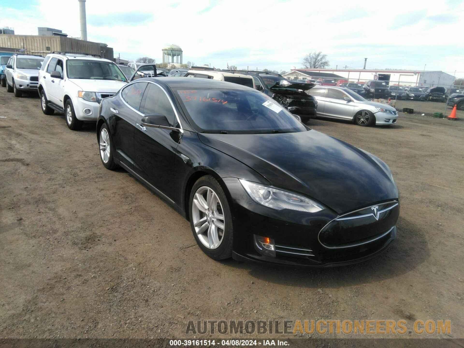 5YJSA1S25FF099810 TESLA MODEL S 2015