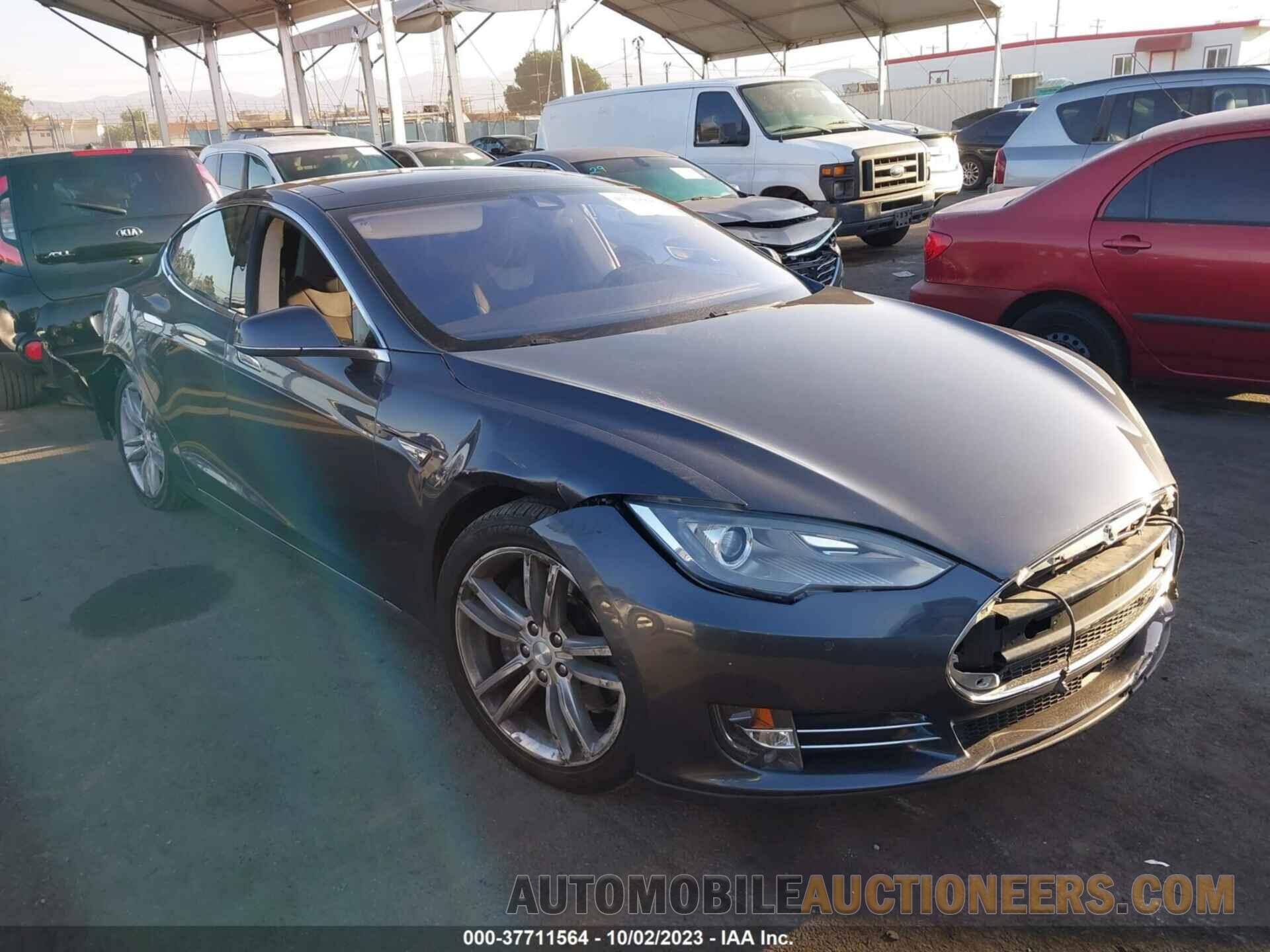 5YJSA1S26FF082255 TESLA MODEL S 2015