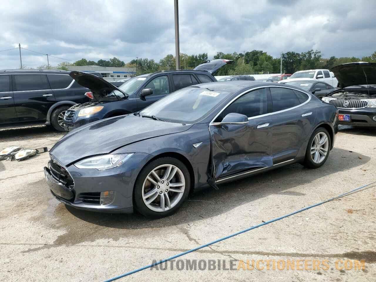 5YJSA1S26FF084913 TESLA MODEL S 2015