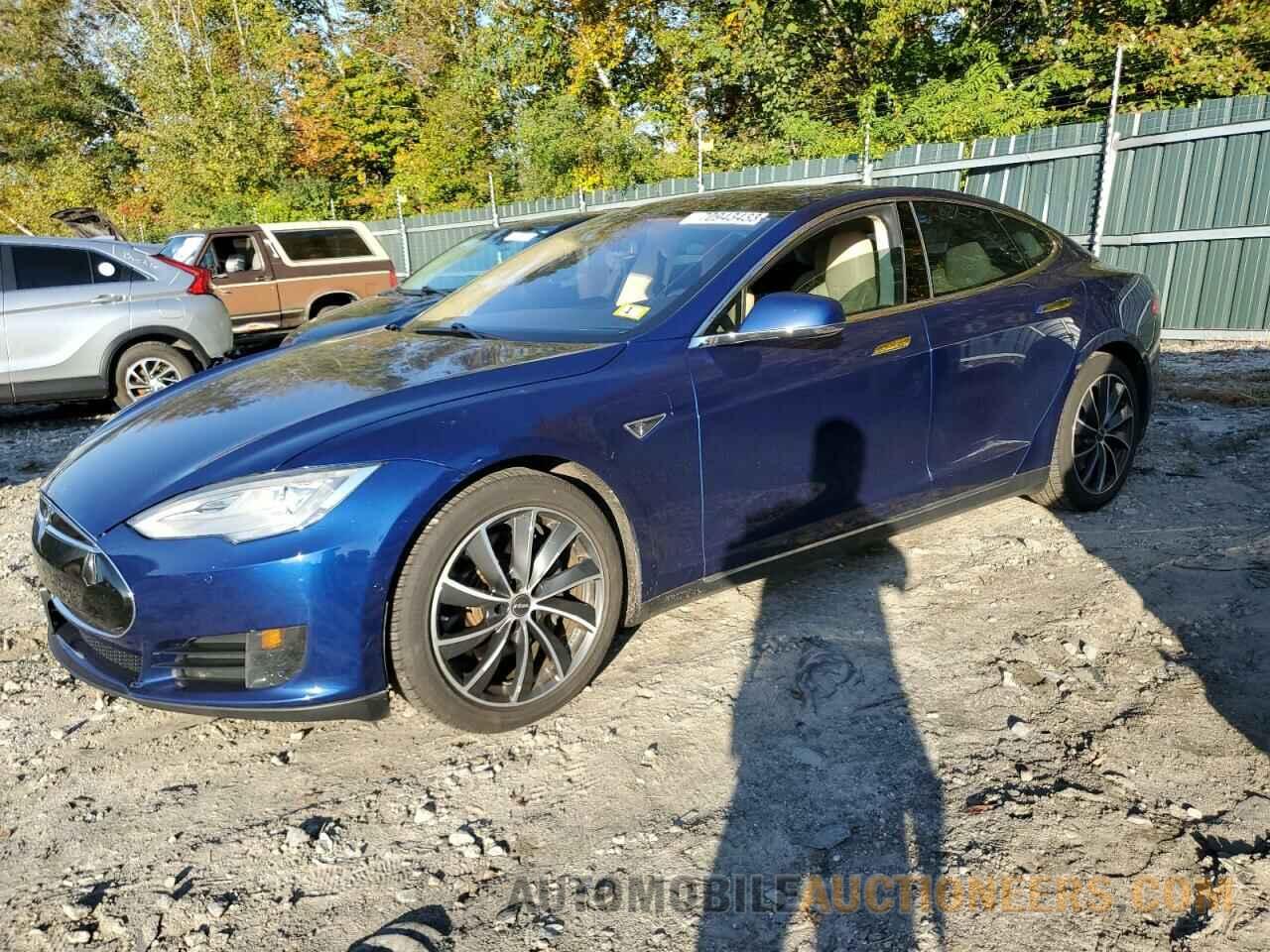 5YJSA1S27FF082653 TESLA MODEL S 2015