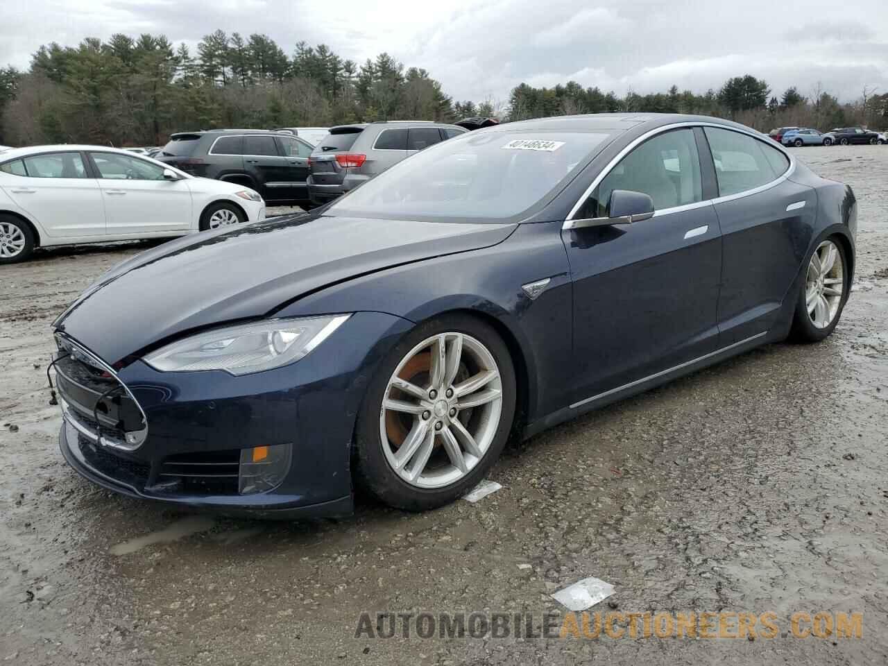 5YJSA1S28FF085125 TESLA MODEL S 2015