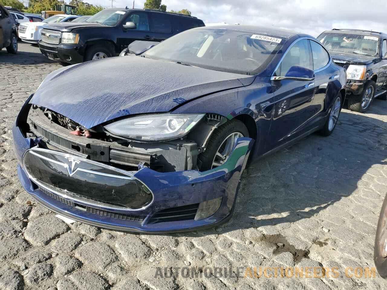 5YJSA1S28FF085836 TESLA MODEL S 2015