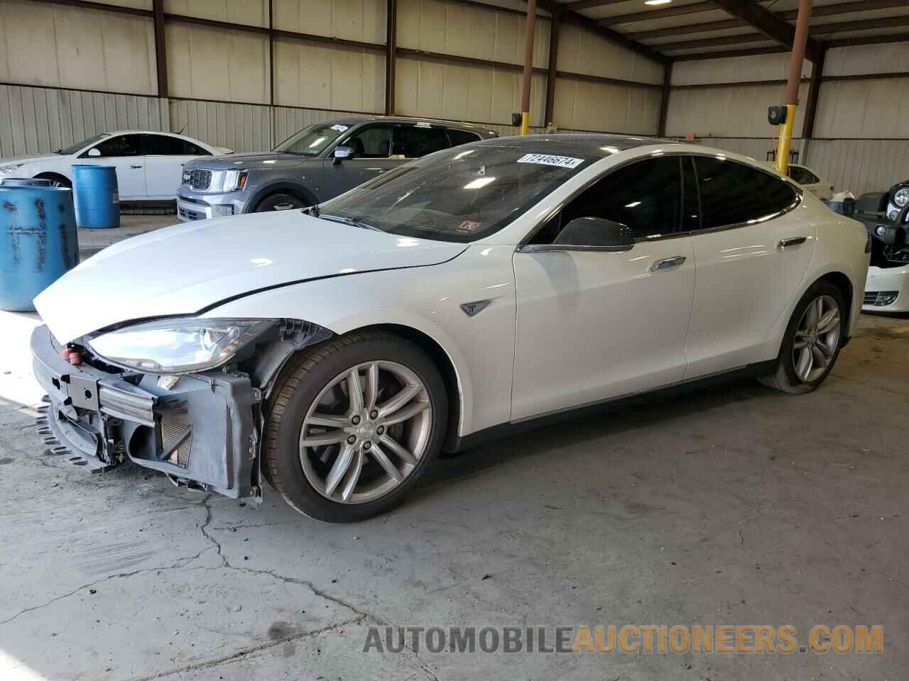 5YJSA1S28FF093936 TESLA MODEL S 2015