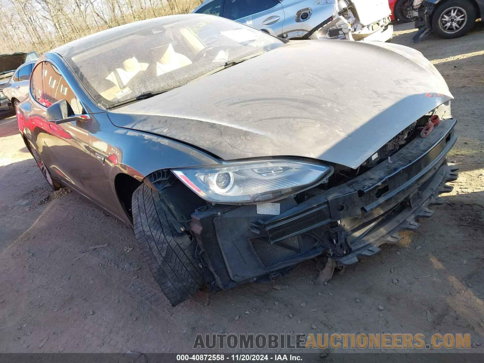 5YJSA1S28FF095962 TESLA MODEL S 2015