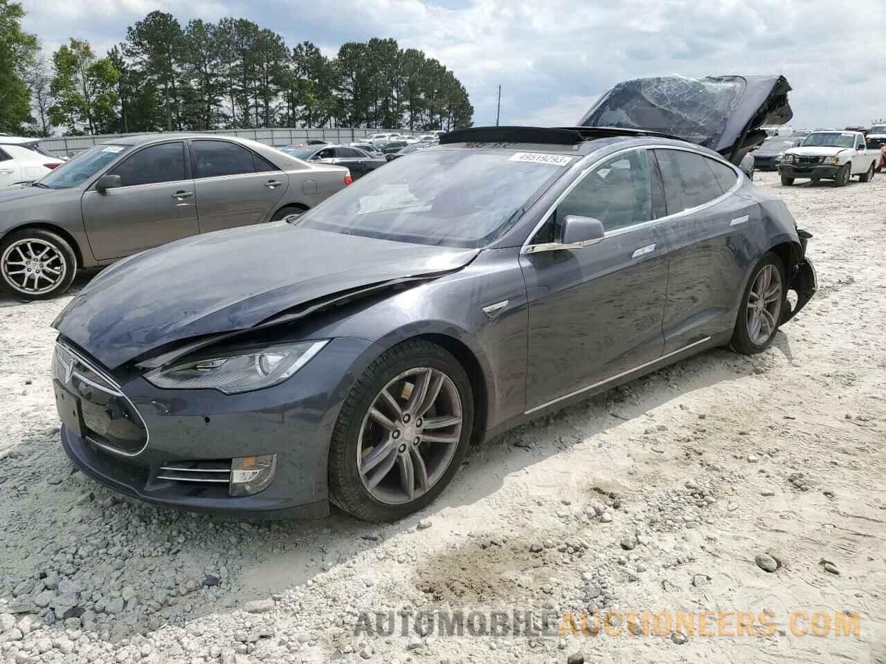 5YJSA1S28FF100402 TESLA MODEL S 2015