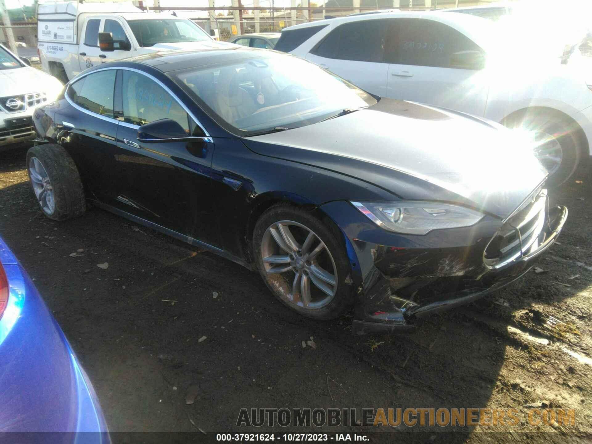 5YJSA1S29FF085103 TESLA MODEL S 2015