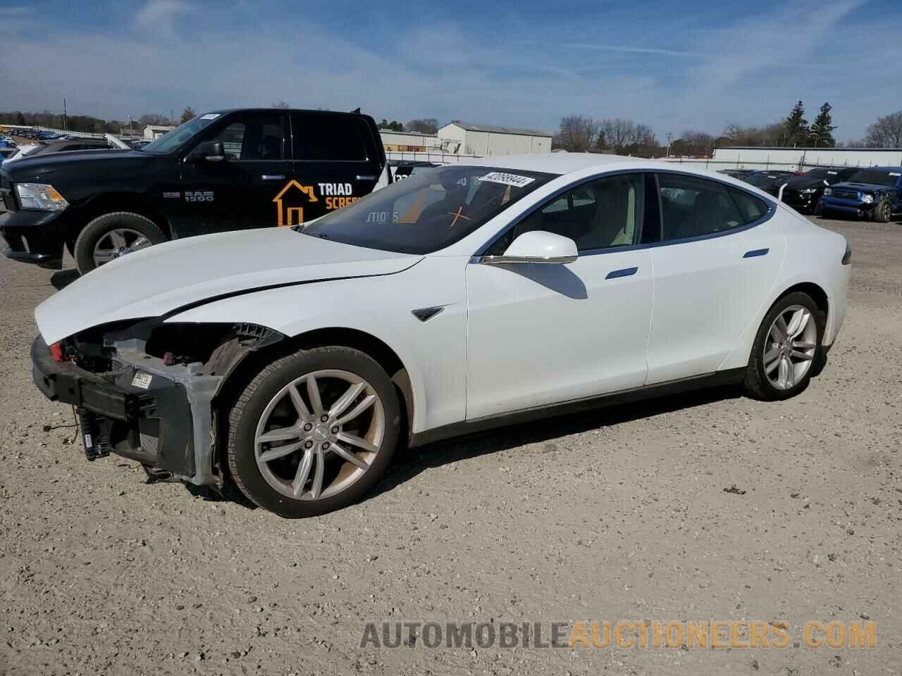 5YJSA1V13FF098660 TESLA MODEL S 2015