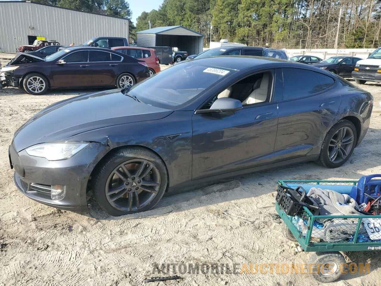 5YJSA1V21FF098763 TESLA MODEL S 2015