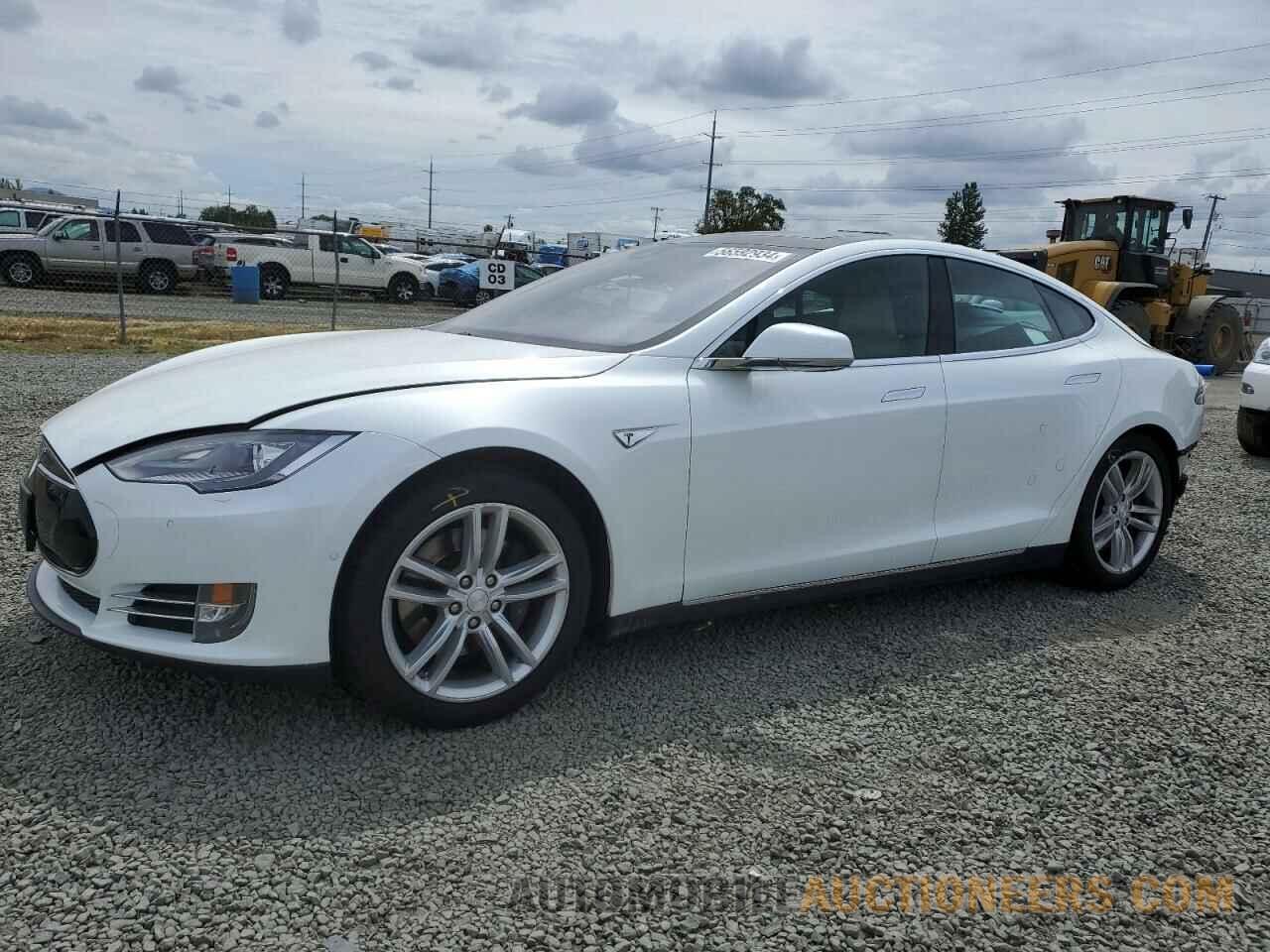 5YJSA1V26FF097950 TESLA MODEL S 2015