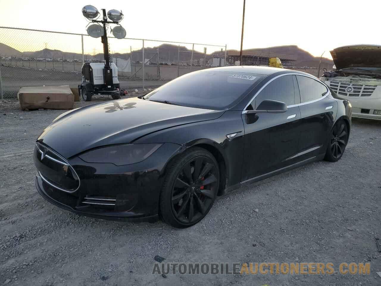 5YJSA4H41FF090564 TESLA MODEL S 2015