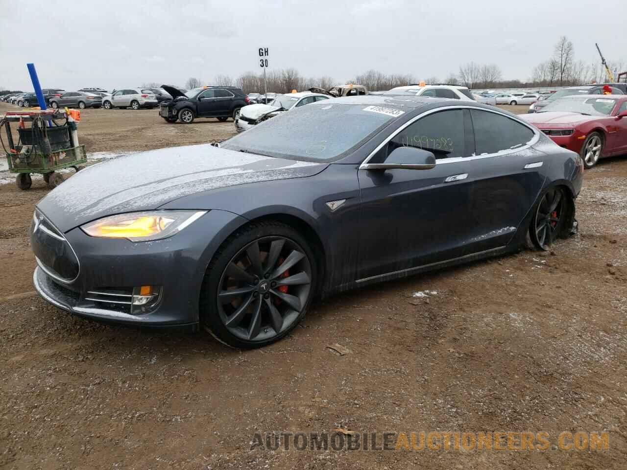 5YJSA4H43FF084832 TESLA MODEL S 2015