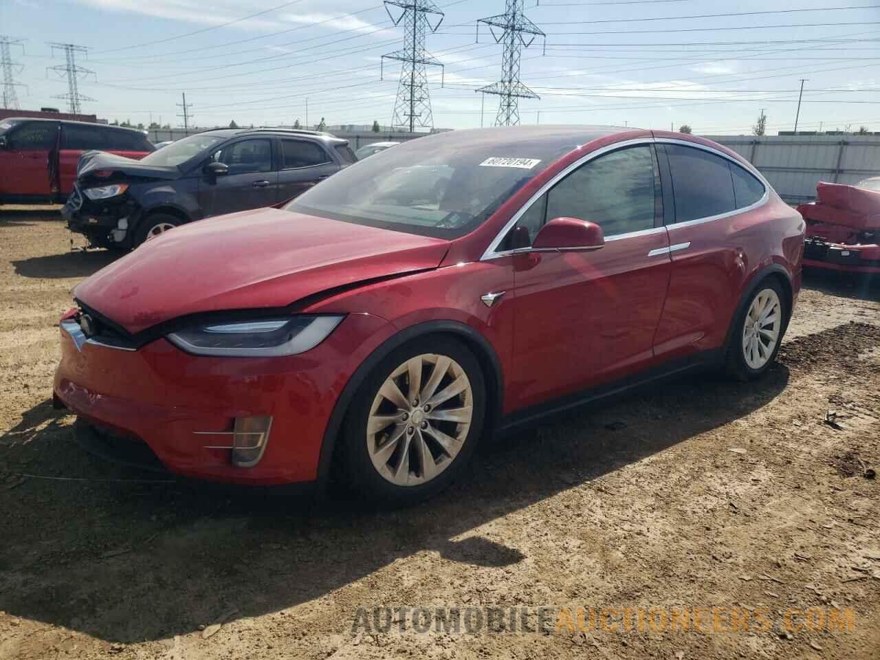 5YJXCAE20HF061352 TESLA MODEL X 2017