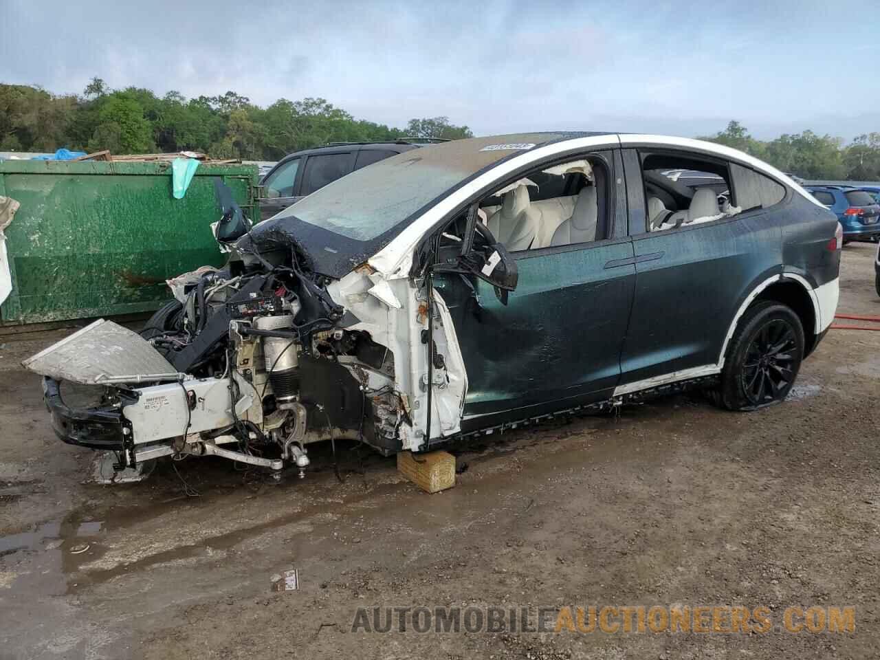 5YJXCAE20JF089190 TESLA MODEL X 2018