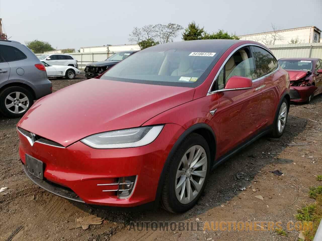 5YJXCAE20JF103329 TESLA MODEL X 2018