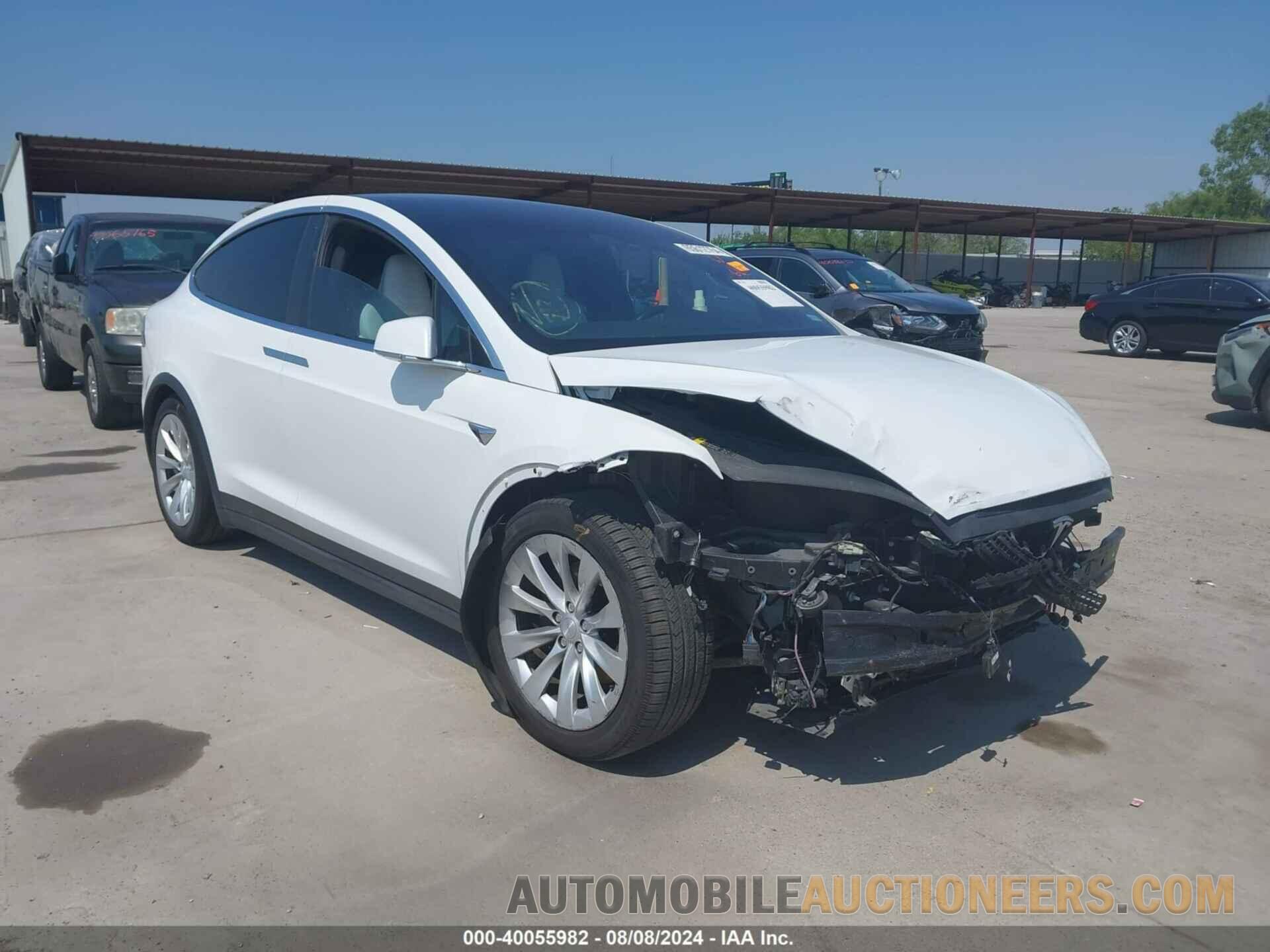 5YJXCAE20JF112371 TESLA MODEL X 2018