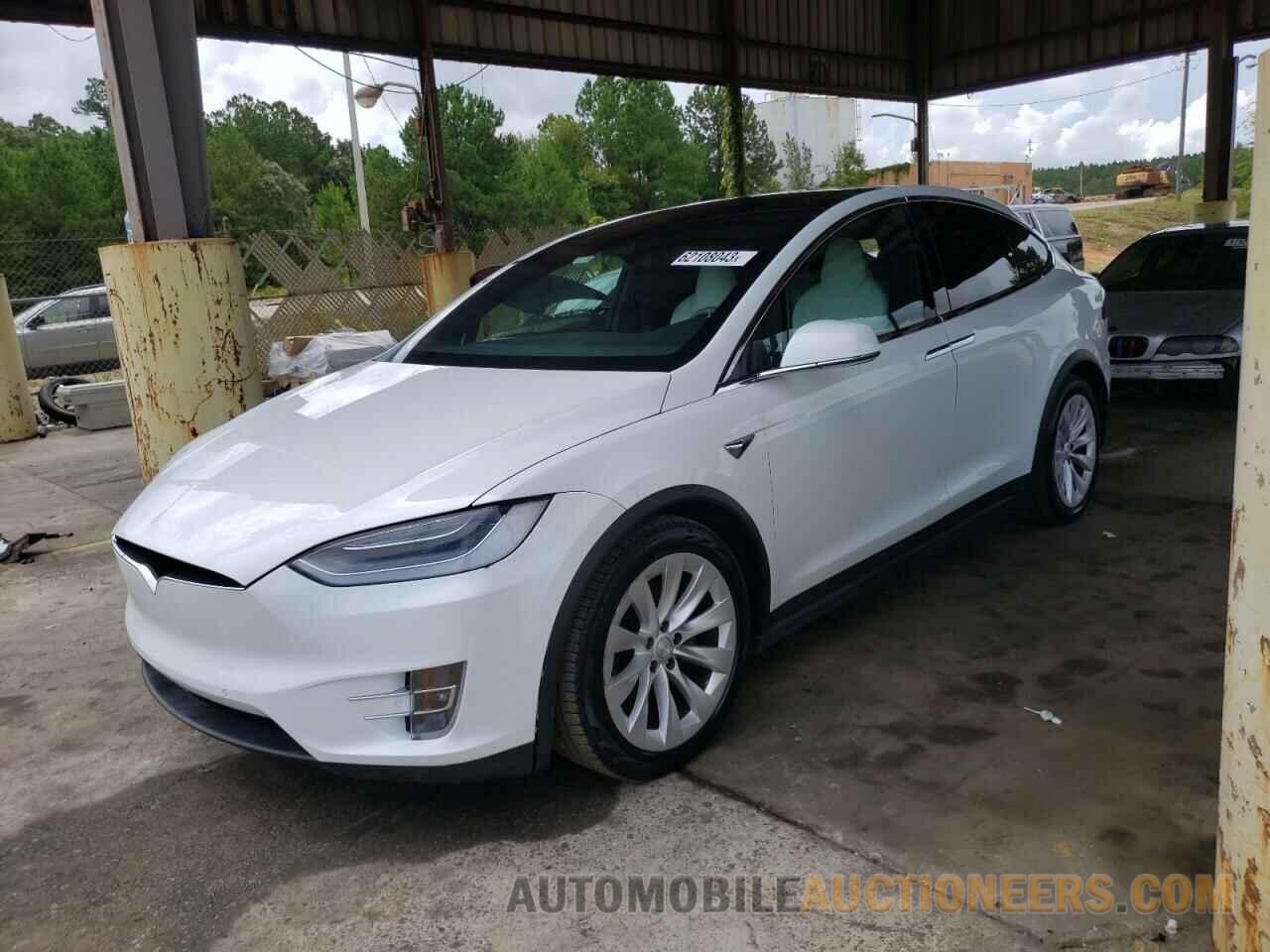 5YJXCAE20JF120468 TESLA MODEL X 2018