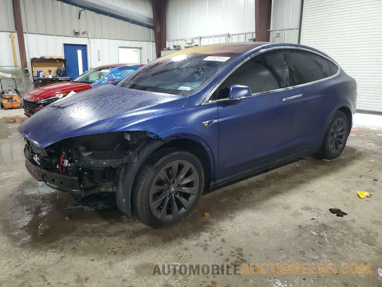 5YJXCAE20JF136573 TESLA MODEL X 2018