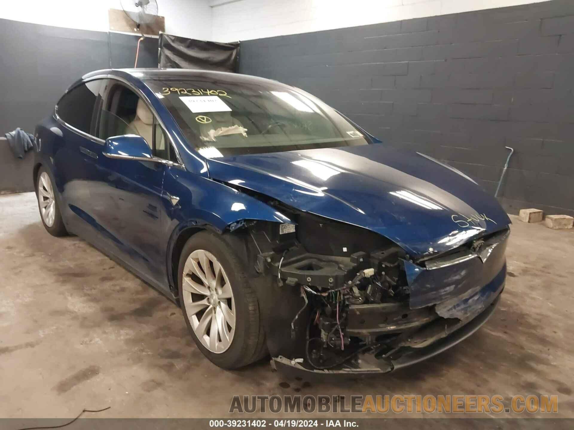 5YJXCAE20KF188805 TESLA MODEL X 2019