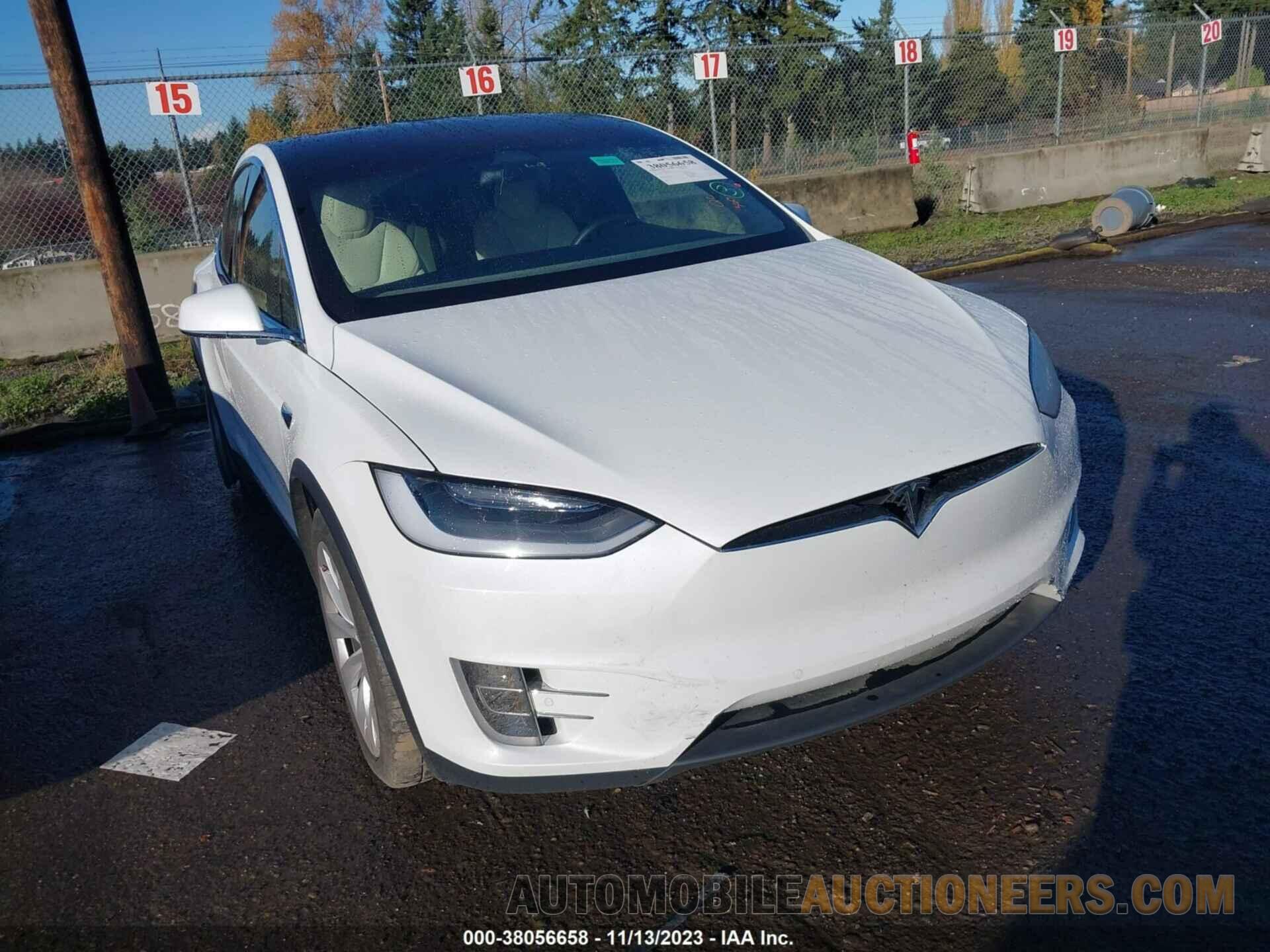 5YJXCAE20MF311571 TESLA MODEL X 2021