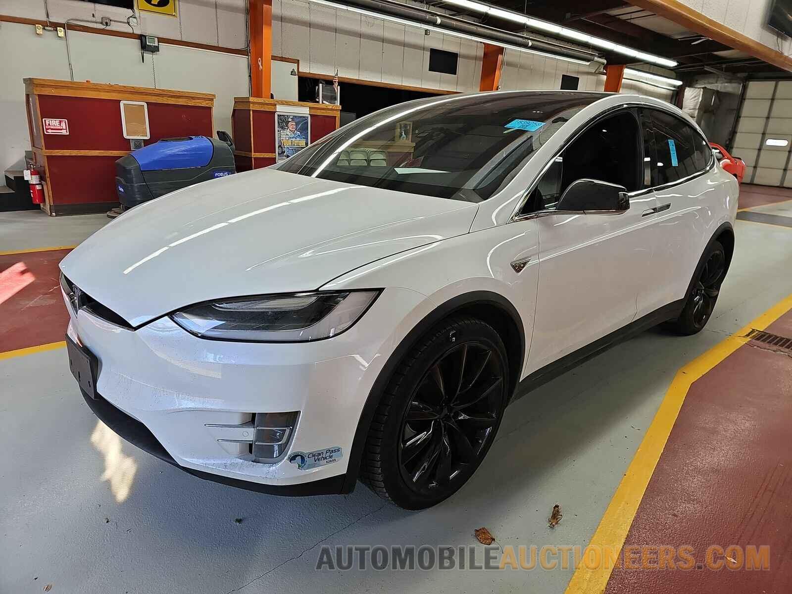 5YJXCAE21GF004804 Tesla Model X 2016